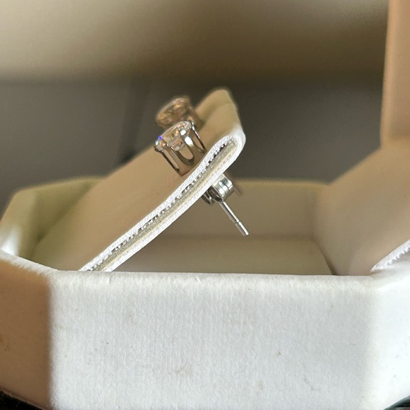 New. Earring Sets All for $20 - Picture 4 of 6